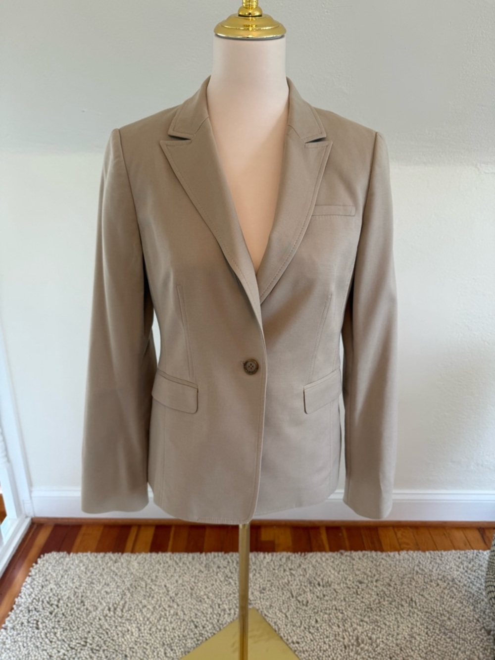 Banana Republic Women's Khaki Single-Button Blazer Size 8